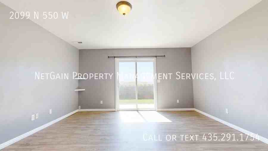 2099 N 550 W - Photo 7 of 22