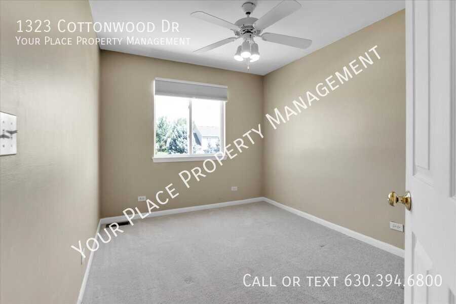 1323 Cottonwood Dr - Photo 3 of 29