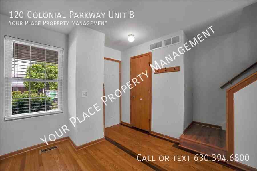 120 Colonial Pkwy Unit B - Photo 4 of 31