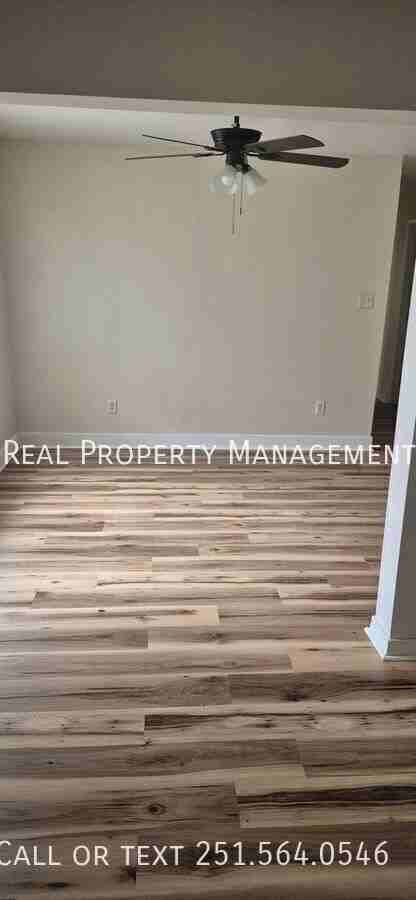 708 Bond St - Photo 3 of 7