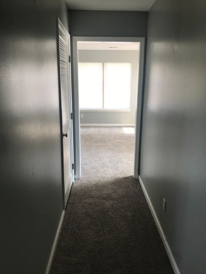 401 Patchen Drive - Photo 5 of 13