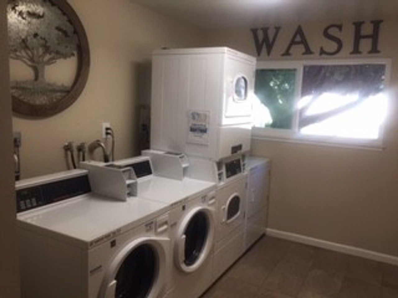 1 Bedroom 1 Bathroom in Morgan Hill - Photo 5 of 16