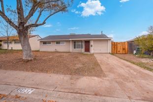 6037 N Haven Dr - Photo 1 of 1