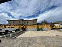 featured image of 553 E Zia St