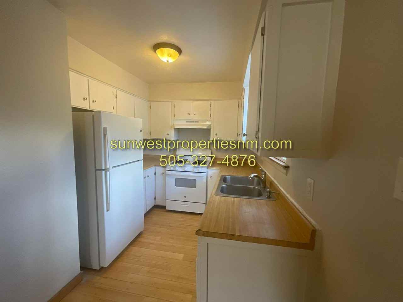 312 N Rio Grande Ave - Photo 4 of 10