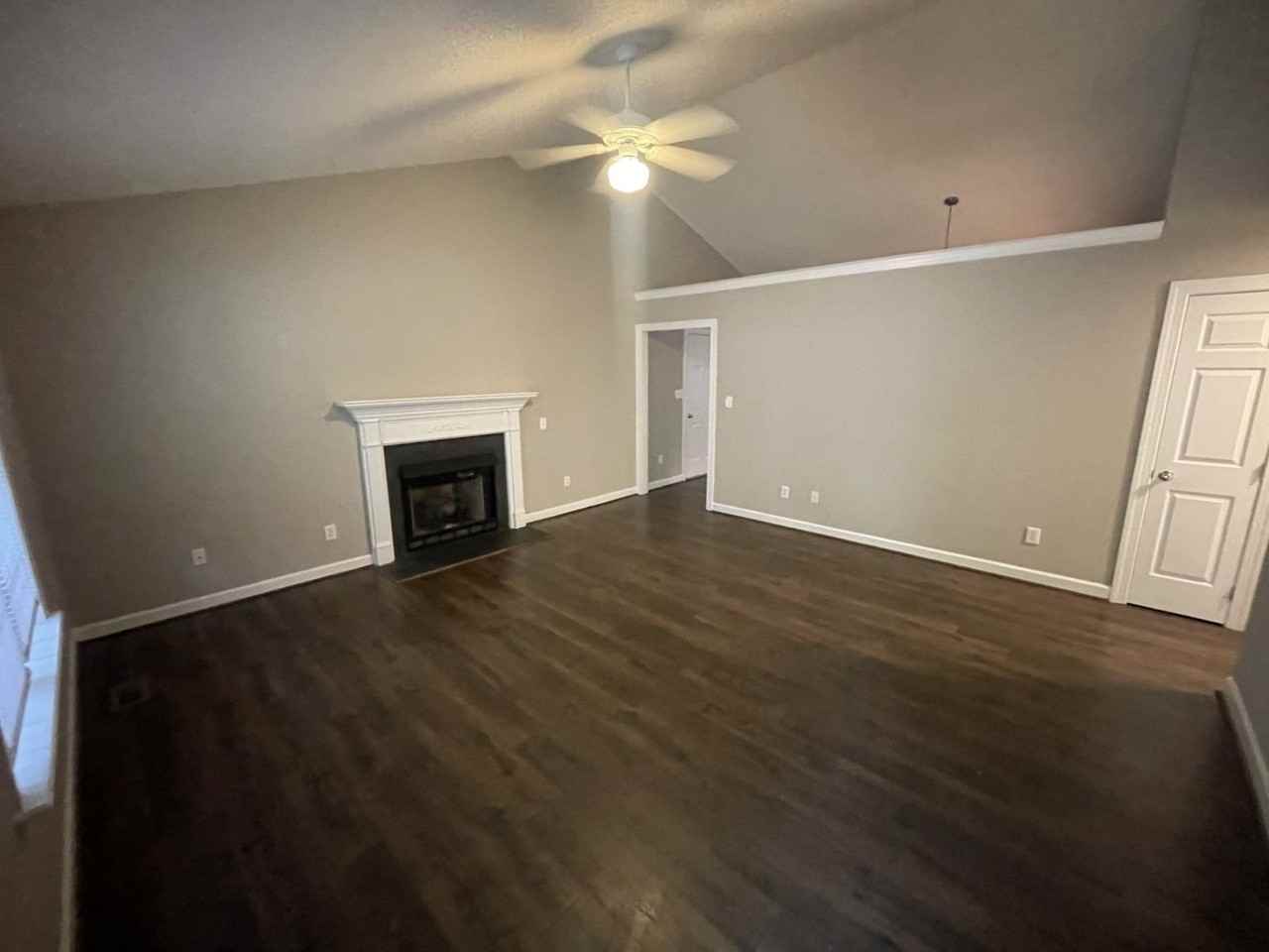 221 Alberbury Commons Ct - Photo 5 of 14