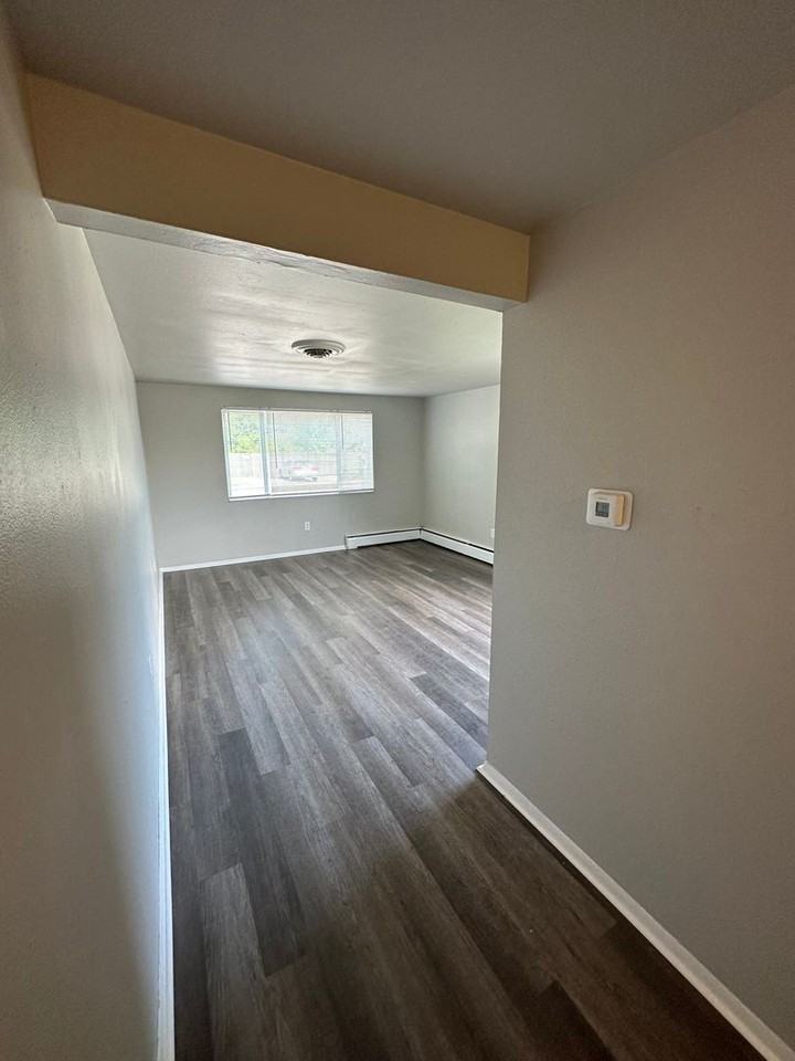 6911 W 24th Ave #3 - Photo 7 of 12