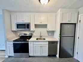 97 Spring St #B7 - Photo 1 of 1