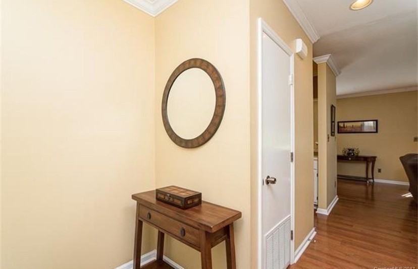 3206 Selwyn Farms Ln Apt 4 #NA - Photo 5 of 19