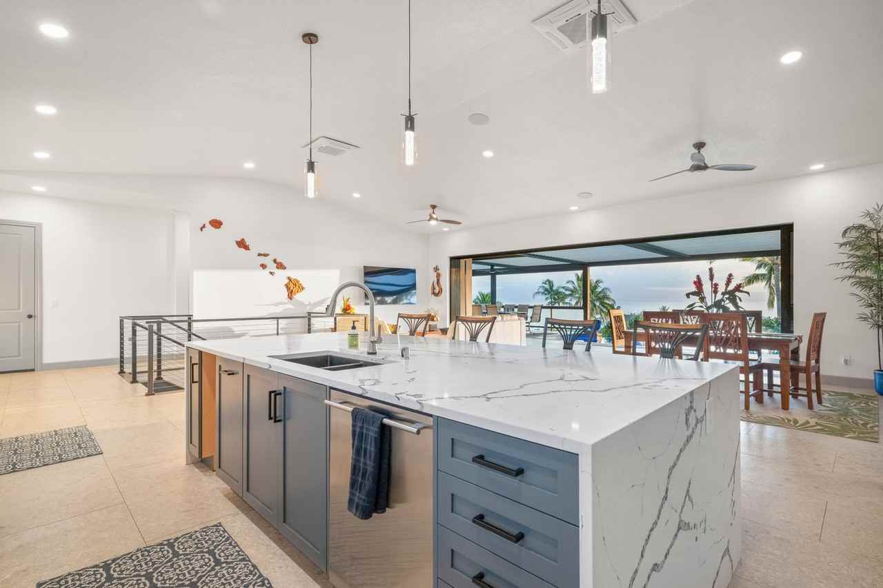 604 Anapuni Loop - Photo 7 of 50