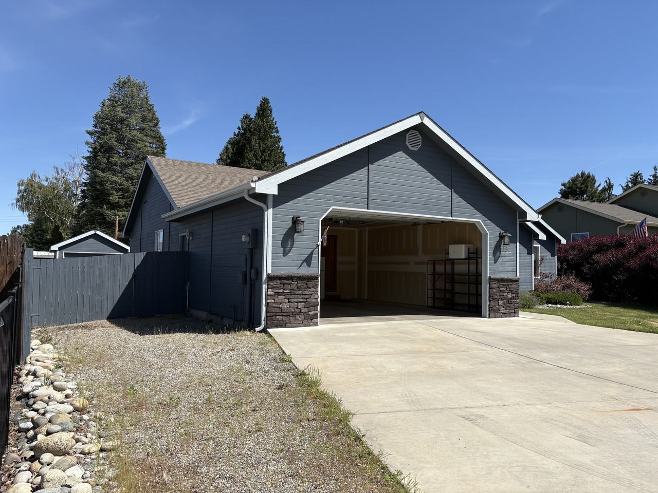 1815 Dorner Pl #NA - Photo 7 of 38