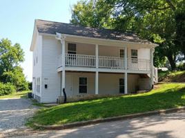 featured image of 721 Chatham Ave #A