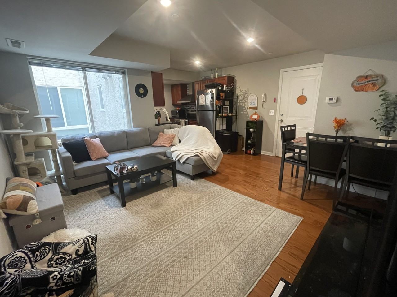 620 S 42nd St #7 - Photo 2 of 10