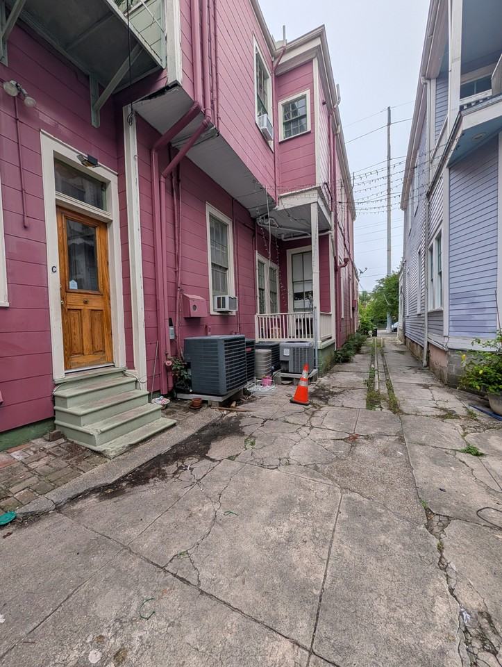 1306 Felicity St #C - Photo 5 of 30