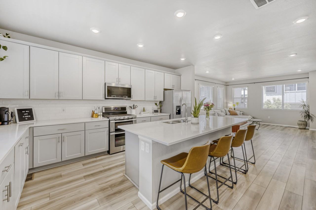 12153 W 57th Ln #1 - Photo 4 of 29