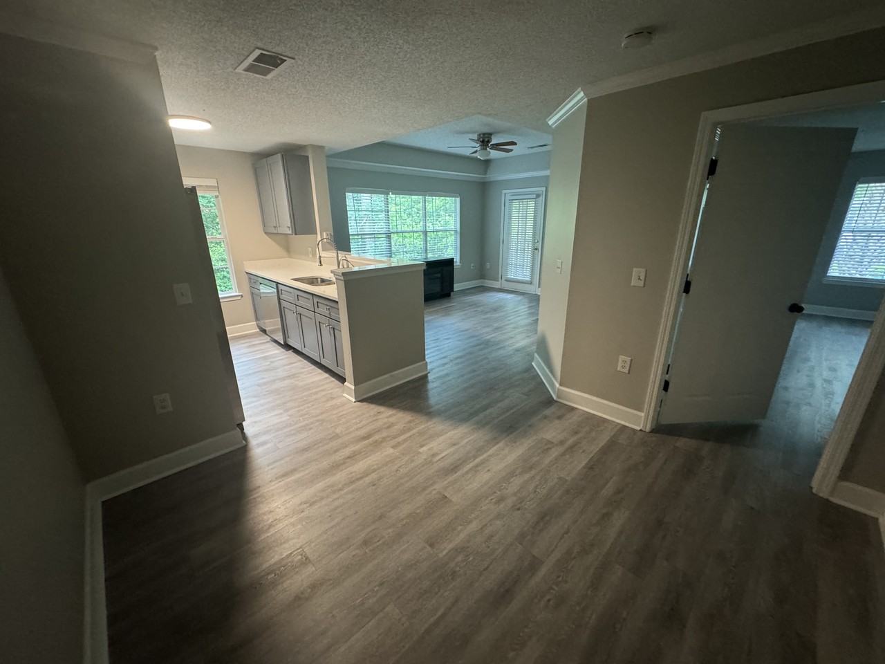 50 Pebble Beach Cv #H216 - Photo 3 of 6