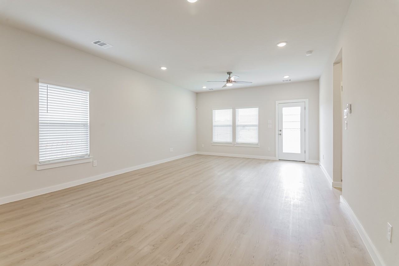2213 Trailside Dr #NA - Photo 5 of 21