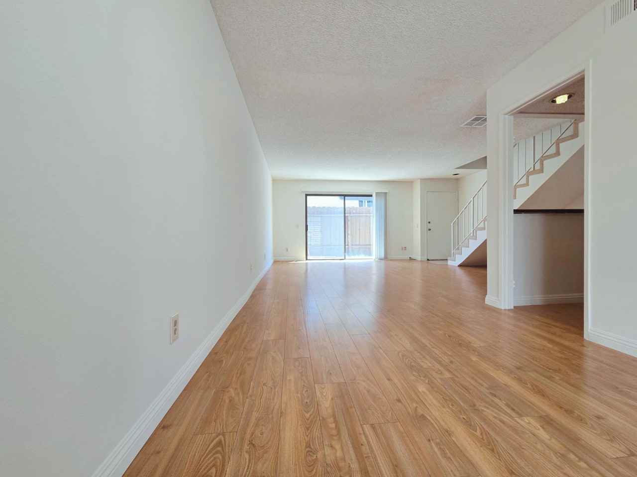 426 W Dryden St #102 - Photo 2 of 13