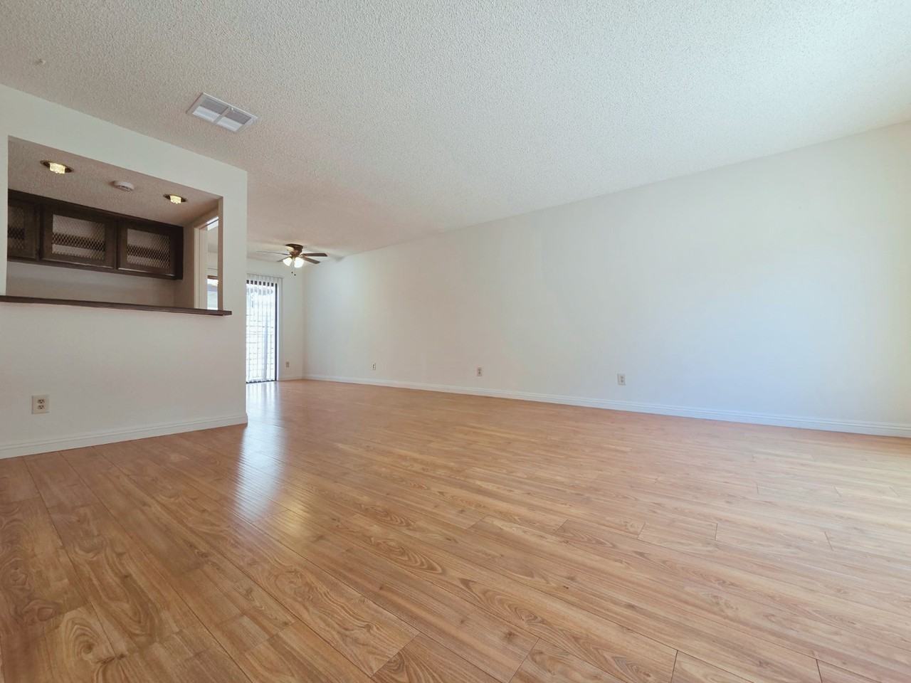 426 W Dryden St #102 - Photo 3 of 13