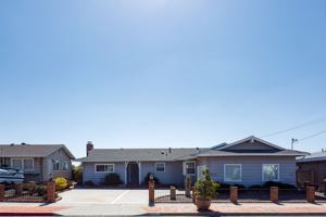 featured image of 6255 Cresthaven Dr