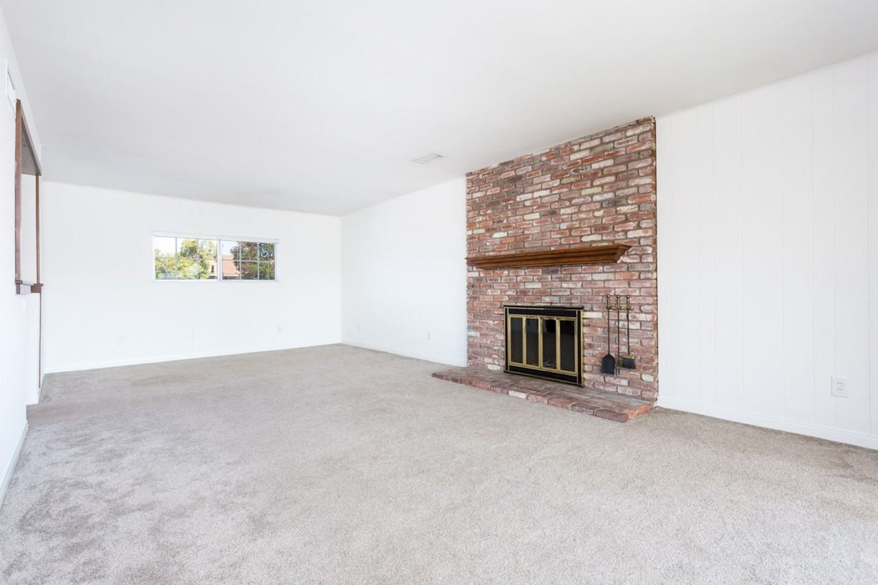 6255 Cresthaven Dr - Photo 7 of 35
