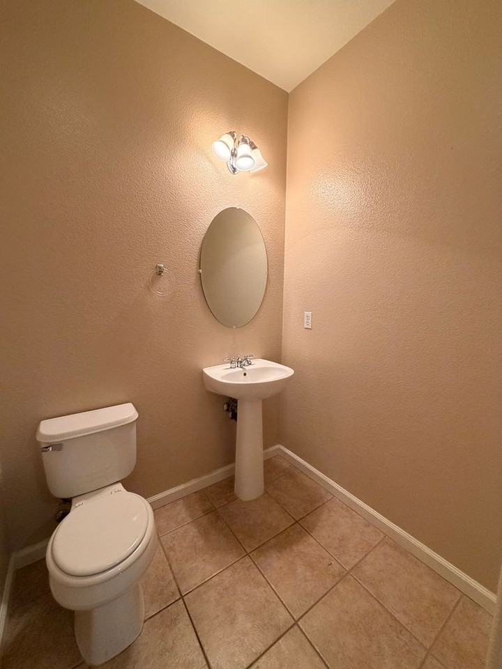 103 Monet Ln - Photo 6 of 14