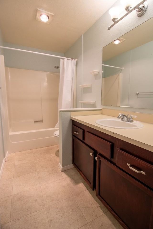 8800 20th Ave Ne - Photo 6 of 15
