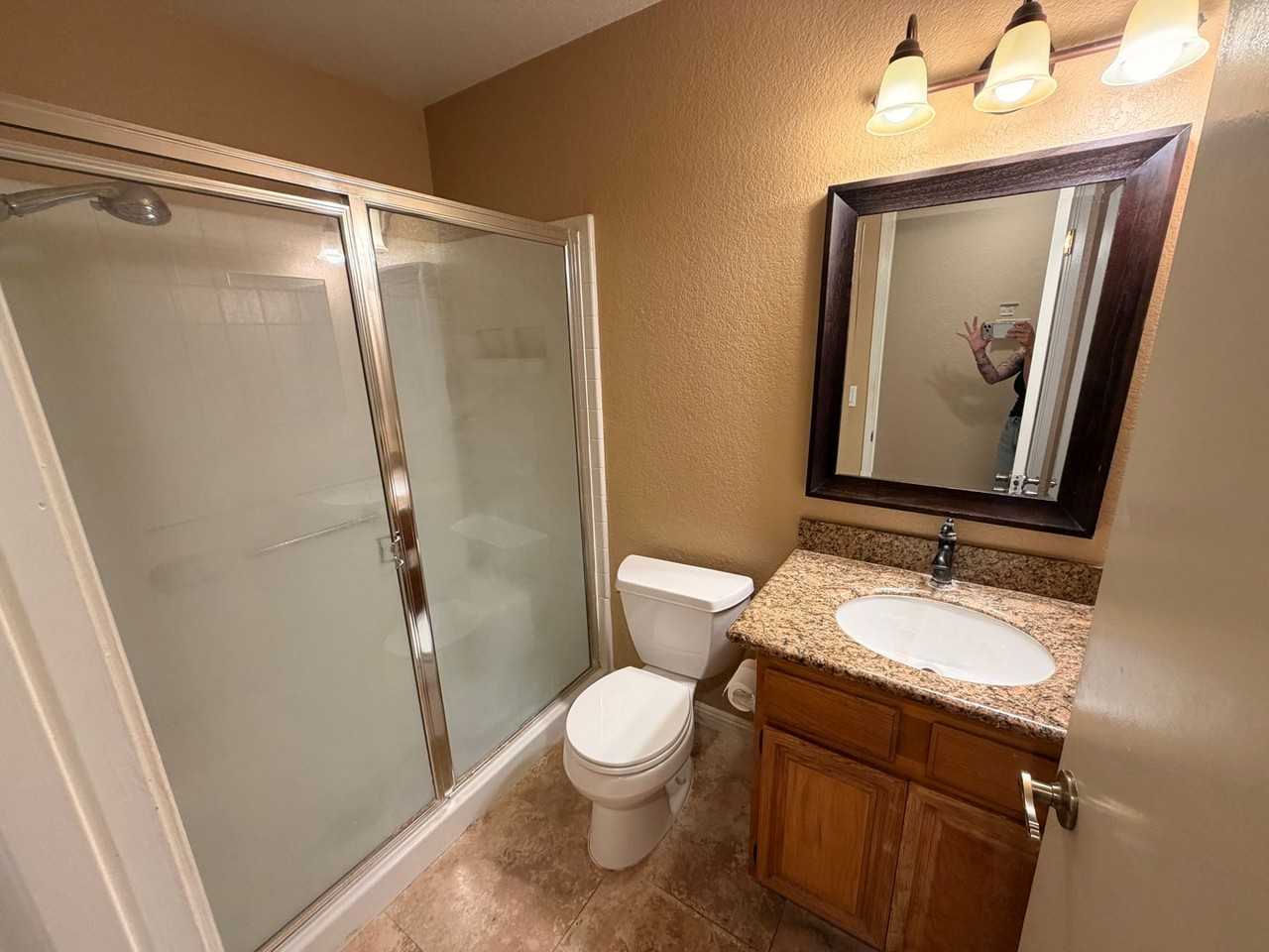 3906 Eilene Ct - Photo 5 of 27