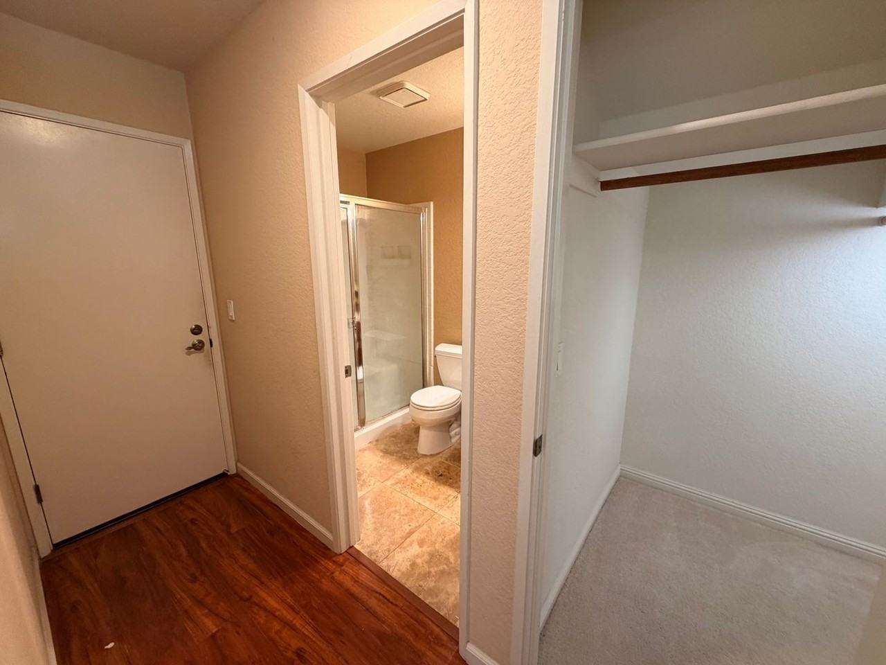 3906 Eilene Ct - Photo 7 of 27