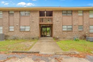 5340 La Roche Ave #4 - Photo 1 of 1