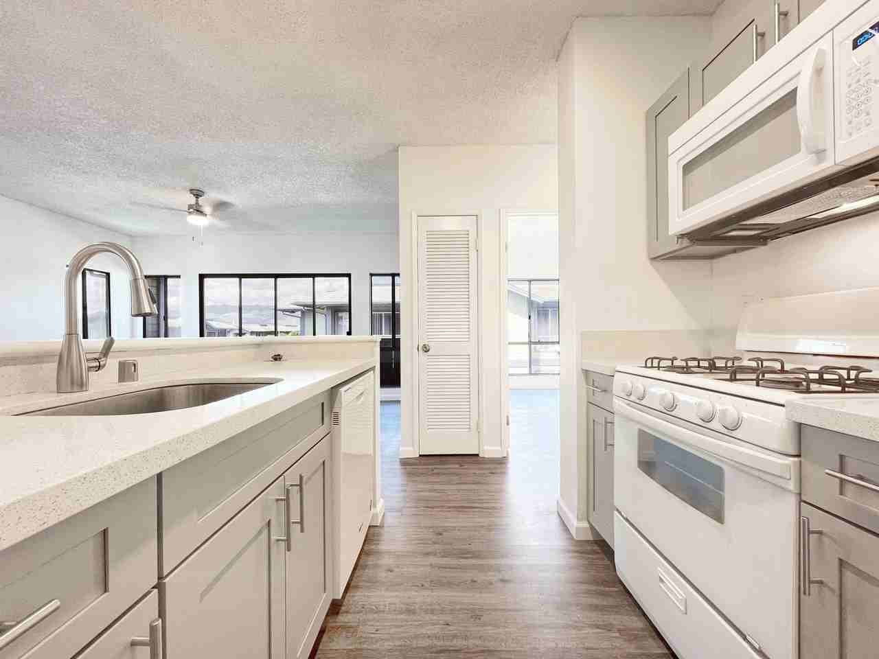 91-238 Hanapouli Cir #I - Photo 3 of 17