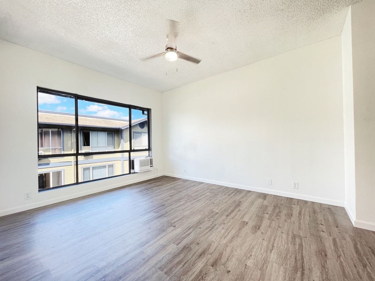 91-238 Hanapouli Cir #I - Photo 6 of 17