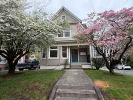 featured image of 1937 Se Stark St #3