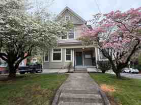 1937 Se Stark St #3 - Photo 1 of 1