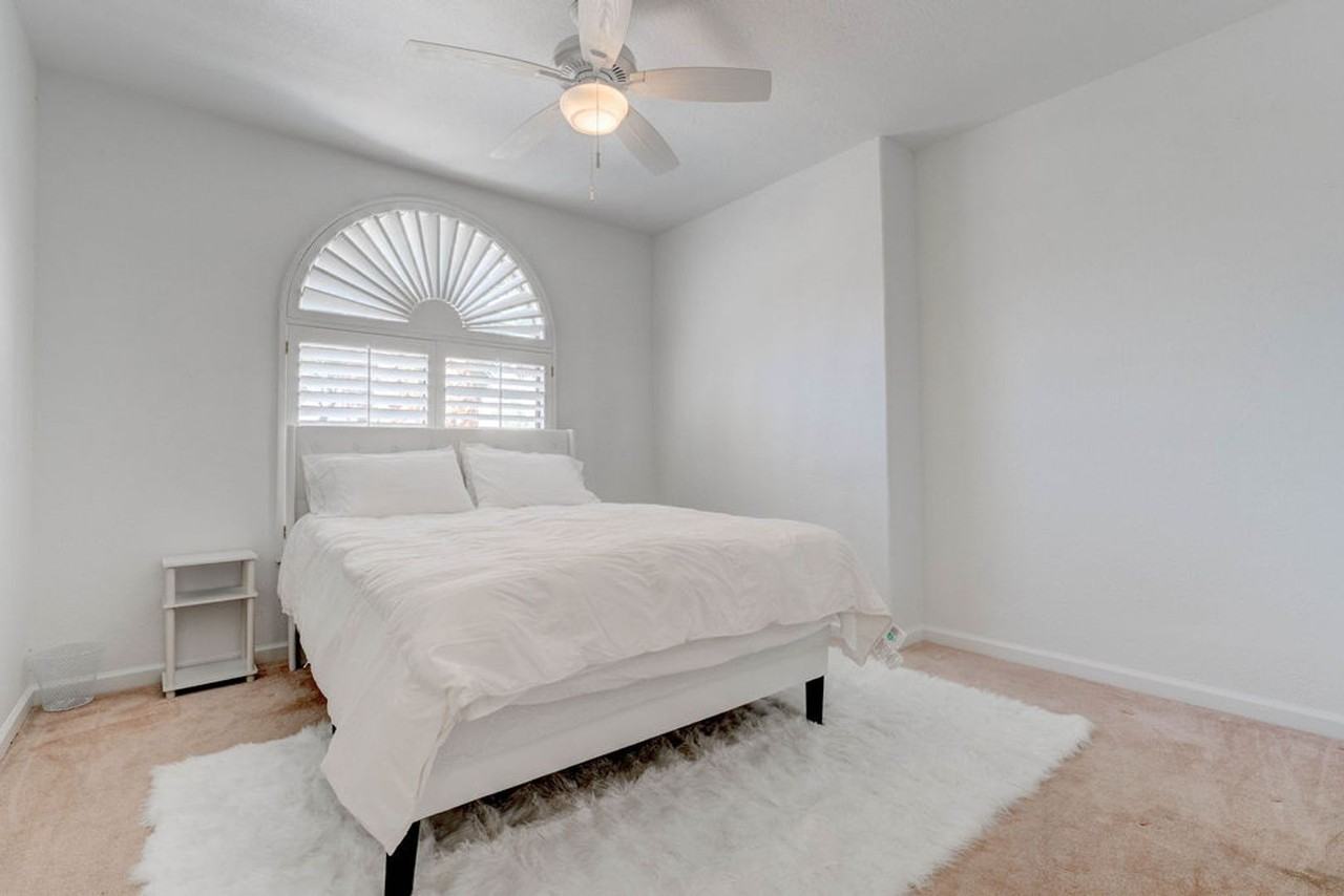 3238 Brookfield Dr - Photo 2 of 50