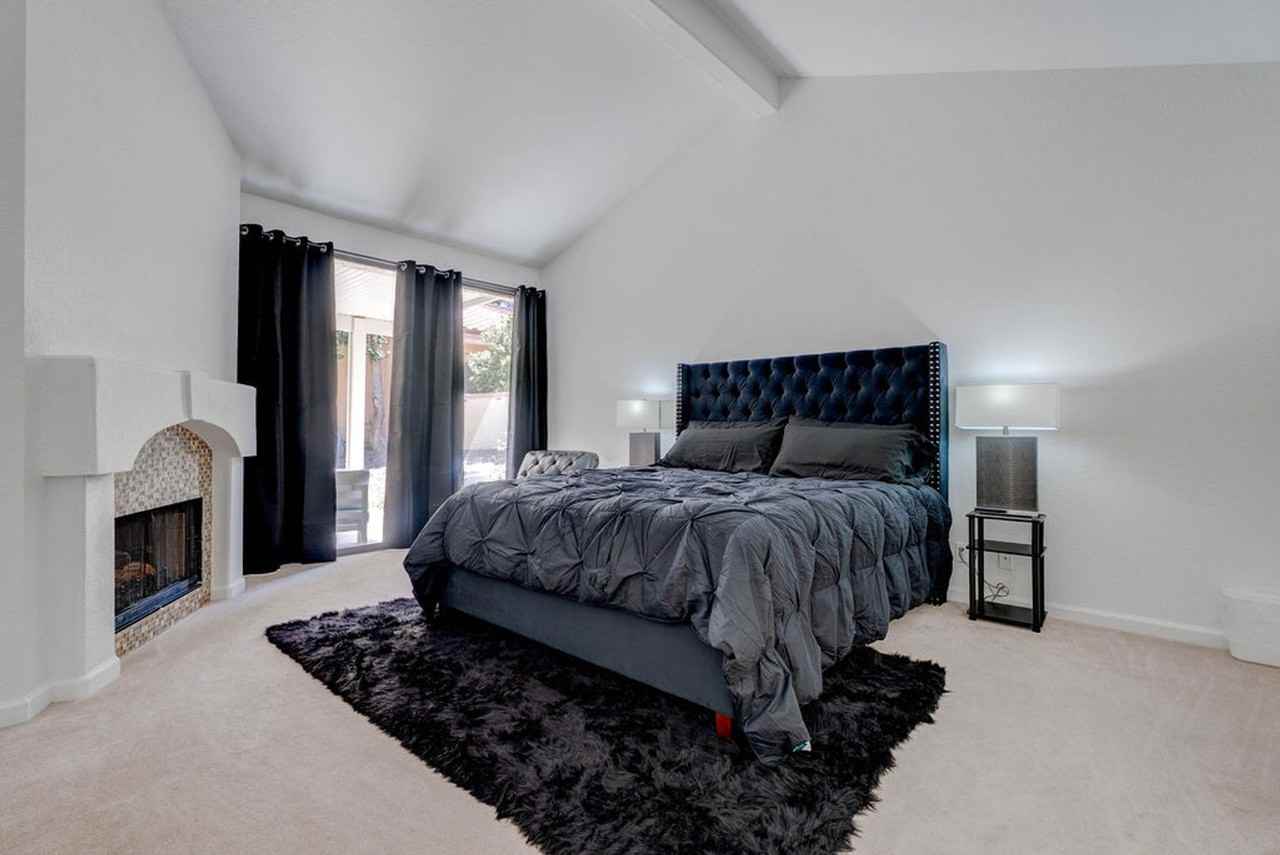 3238 Brookfield Dr - Photo 6 of 50