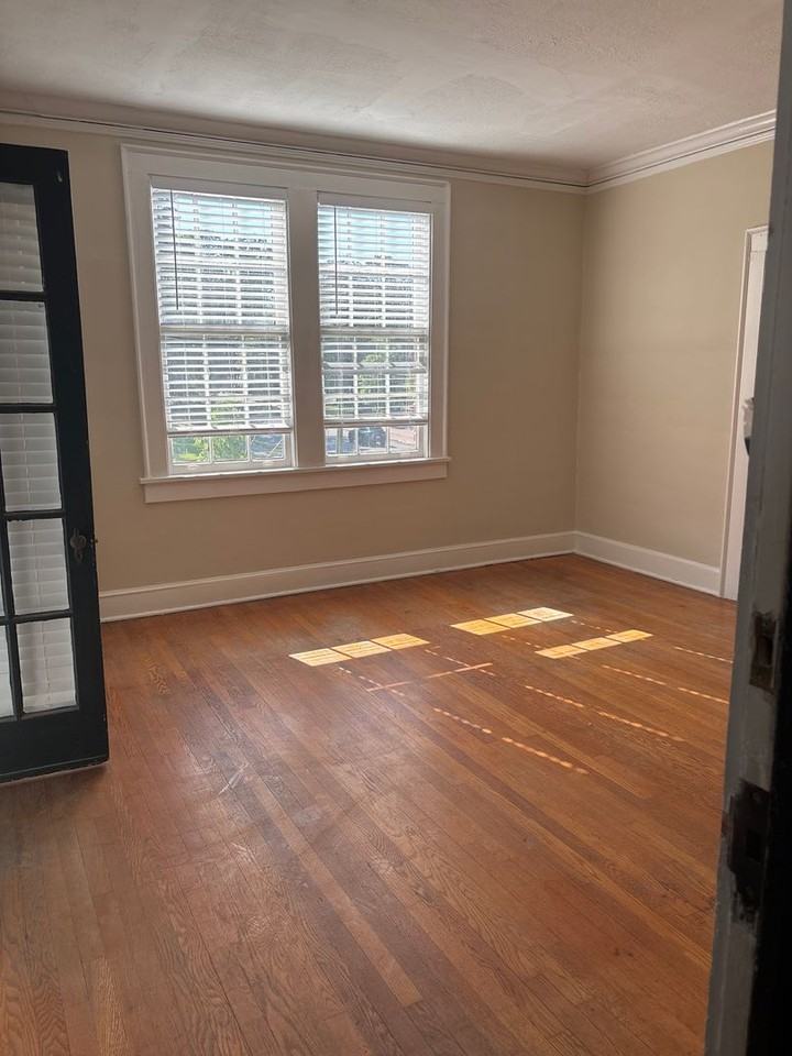 1813 S Hull St - Photo 2 of 35