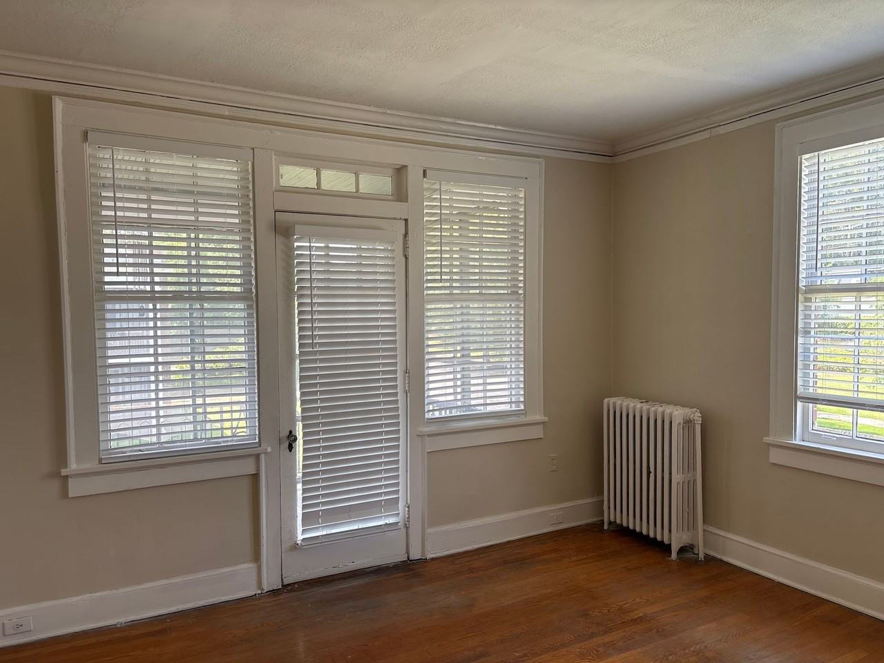 1813 S Hull St - Photo 3 of 35