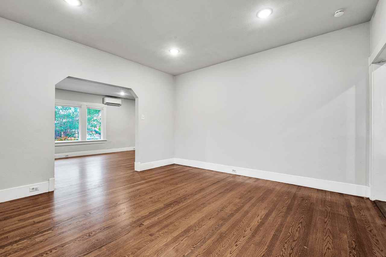 502 E Courtland Pl - Photo 6 of 16