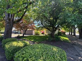 featured image of 1499 Kellogg Rd
