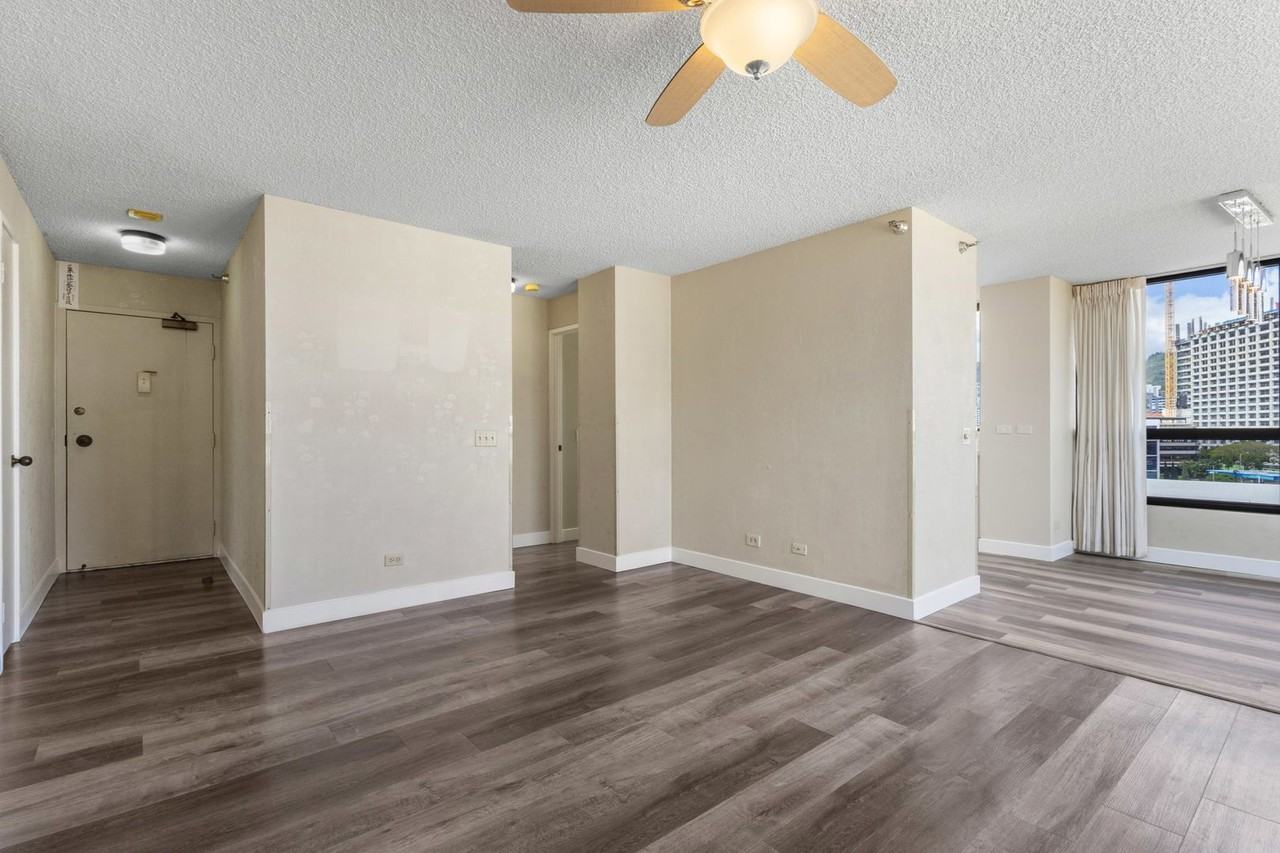 876 Curtis St - Photo 6 of 25