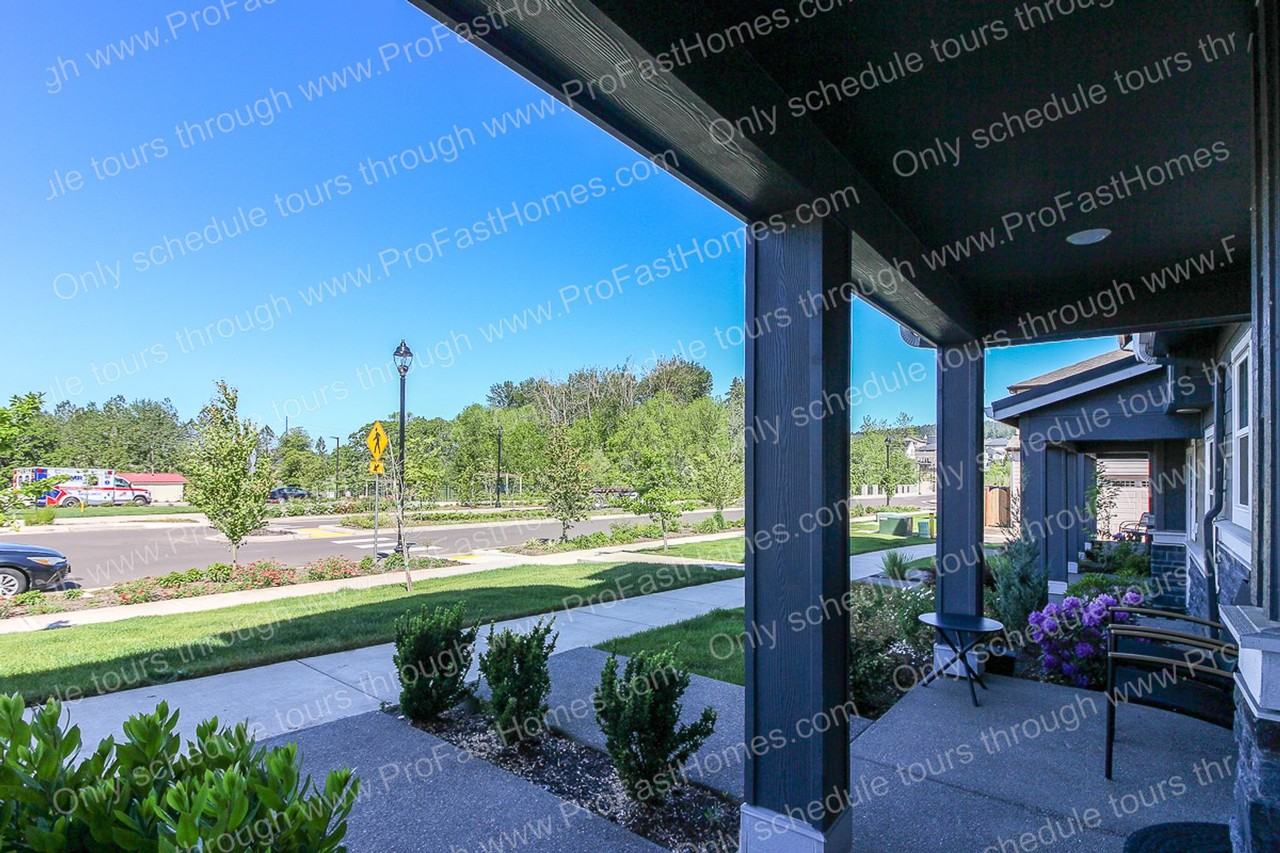 13630 Sw River Terrace Blvd - Photo 4 of 26