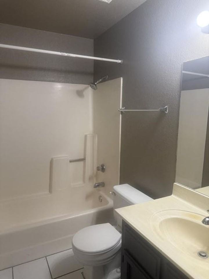 520 N Stapley Dr #116 - Photo 7 of 13