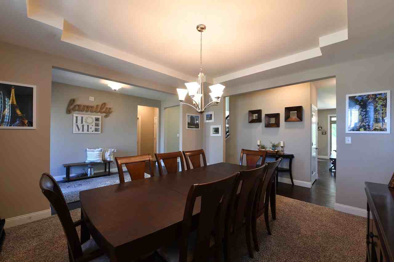 72 Kimball Grove Ct - Photo 5 of 50
