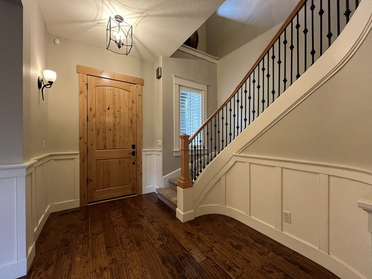 6435 Mcduff Ct - Photo 7 of 50