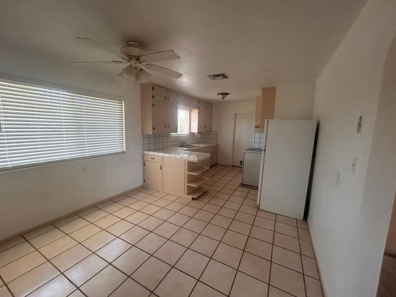11116 Kay Ln - Photo 3 of 19