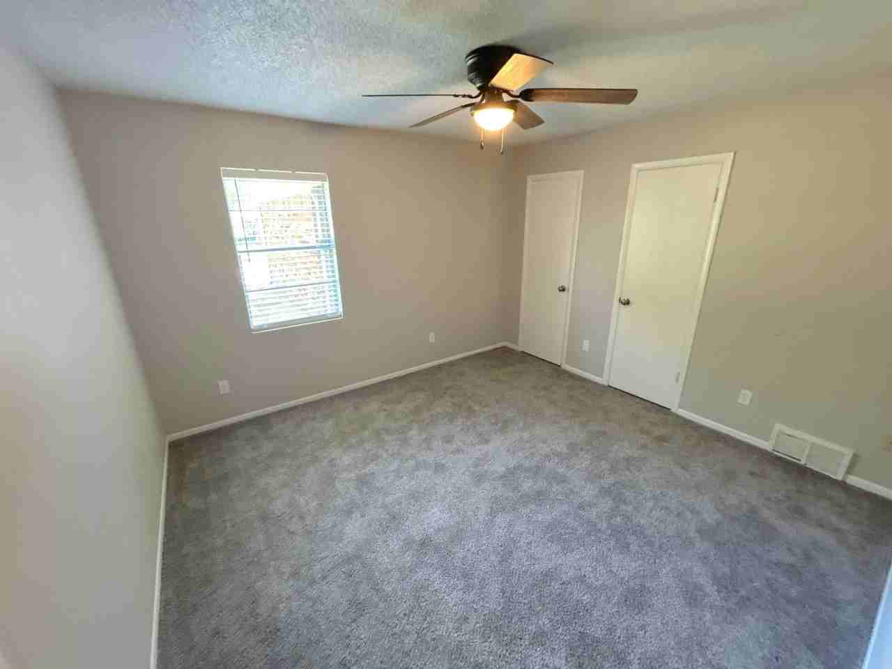 2219 Goldbrier Ln - Photo 5 of 14