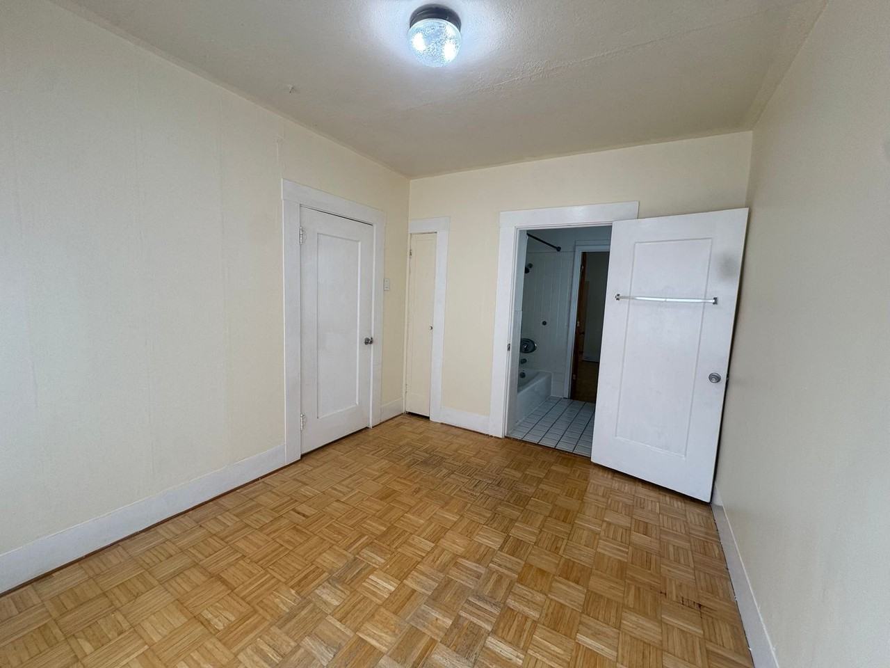 5913 Vallejo St - Photo 5 of 31