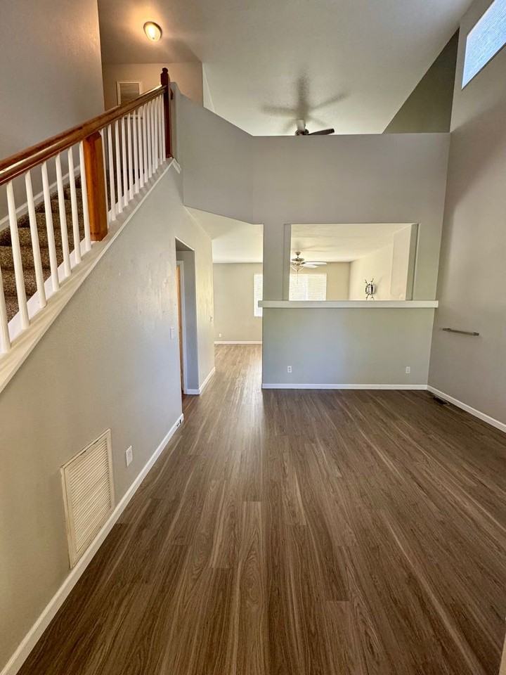3873 Springs Ranch Dr - Photo 4 of 31