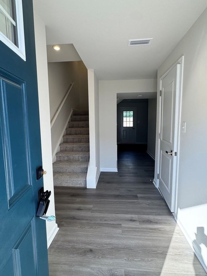 2097 2097 Orchard Ridge Lane - Photo 3 of 21